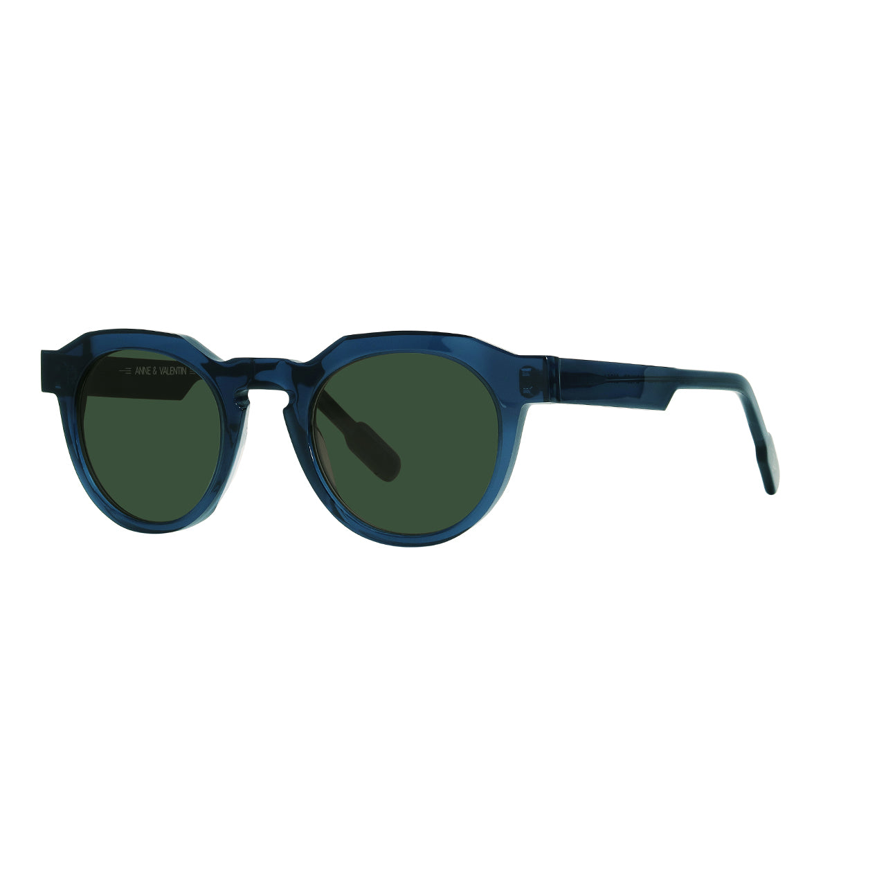 Anne et Valentin Sailor 23D54