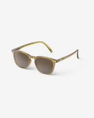 E Golden Green