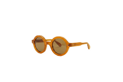 Amber Round — Side Angle F8F5F2